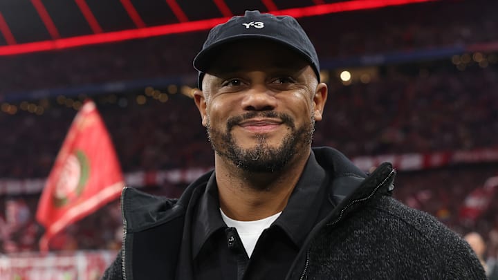 Vincent Kompany sorgte mit seiner Aufstellung gegen Bayer Leverkusen für Aufsehen Vincent Kompany sorgte mit seiner Aufstellung gegen Bayer Leverkusen für Aufsehen