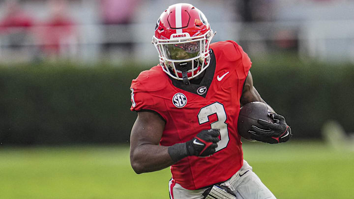 Oct 5, 2024; Athens, Georgia, USA; Georgia Bulldogs running back Nate Frazier (3) runs against the Auburn Tigers during the second half at Sanford Stadium. Mandatory Credit: Dale Zanine-Imagn Images Oct 5, 2024; Athens, Georgia, USA; Georgia Bulldogs running back Nate Frazier (3) runs against the Auburn Tigers during the second half at Sanford Stadium. Mandatory Credit: Dale Zanine-Imagn Images