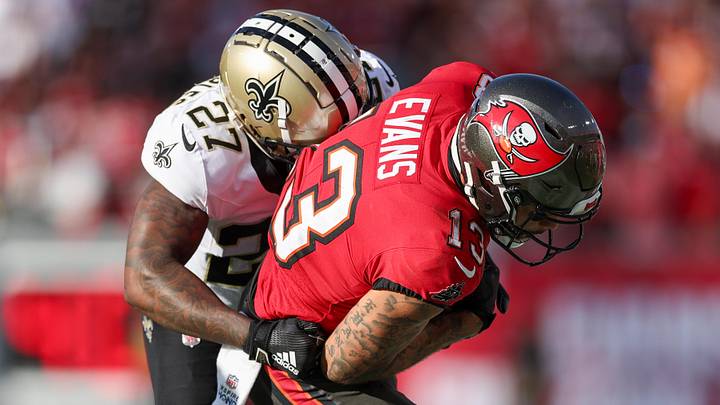 Tampa Bay Buccaneers WR Mike Evans epically crossed 1,000 yards for an 11th straight season, and the radio call of the moment was amazing. (Mandatory Credit: Nathan Ray Seebeck-Imagn Images)