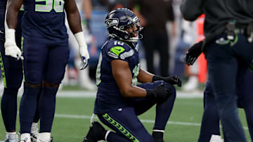 Uchenna Nwosu of the Seattle Seahawks