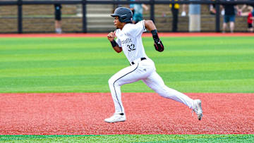 Louisville baseball catcher/outfielder Zion Rose (32)