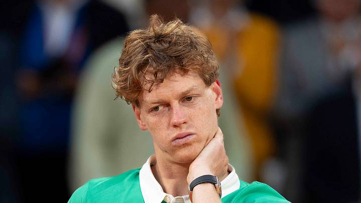 Jannik Sinner poses at the trophy presentation at the French Open 2025