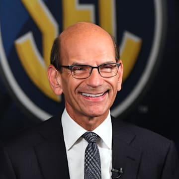 Oct 18, 2017; Nashville, TN, USA; Television and radio personality Paul Finebaum does a live report from SEC Media Day at the Omni Hotel. Mandatory Credit: Christopher Hanewinckel-Imagn Images