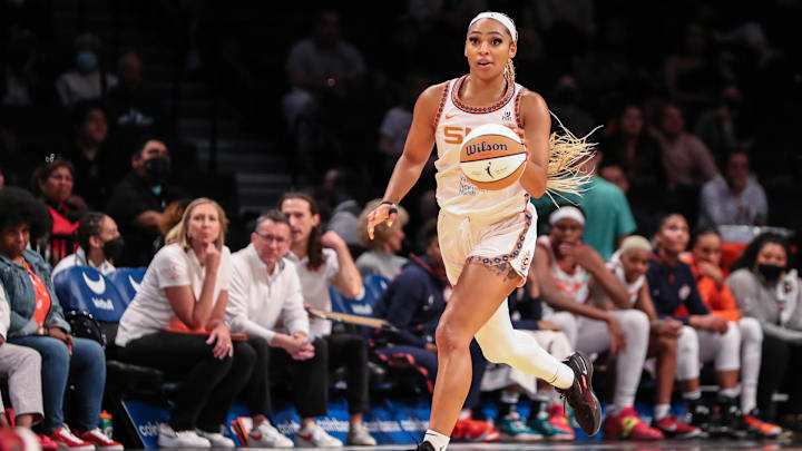 May 17, 2022; Brooklyn, New York, USA;  Connecticut Sun guard DiJonai Carrington (21) at Barclays Center in Brooklyn, NY.