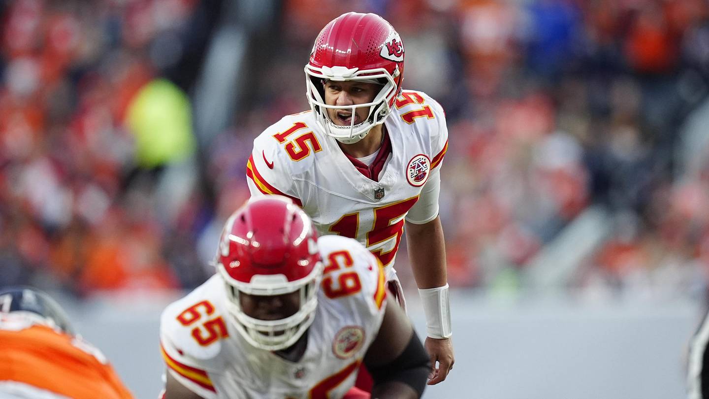 Meilleurs choix et prévisions de la NFL aujourd’hui (Comment parier les Chiefs contre les Cowboys le jour de Thanksgiving lors de la semaine 13 de la NFL)