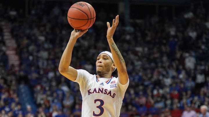 Texas vs Kansas prediction and college basketball pick straight up and ATS for Saturday's game between TEX vs KU. Texas vs Kansas prediction and college basketball pick straight up and ATS for Saturday's game between TEX vs KU.