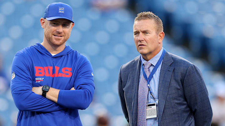 Miami Dolphins v Buffalo Bills