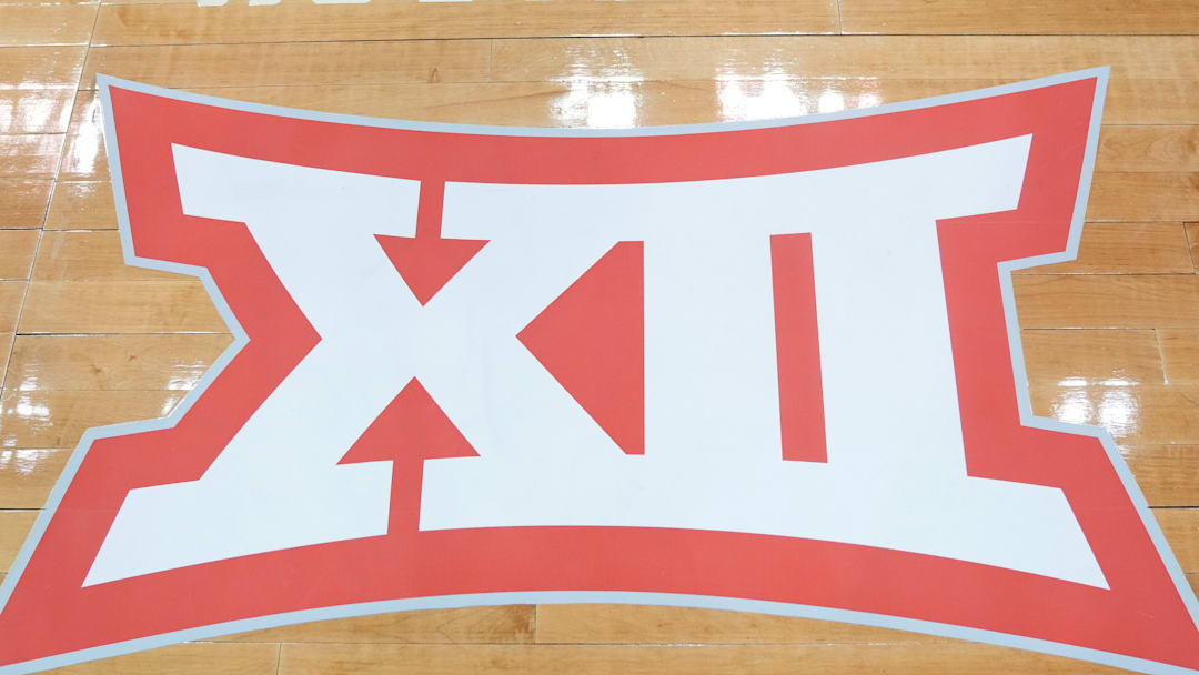 NCAA Men's Basketball Tournament - Midwest Regional