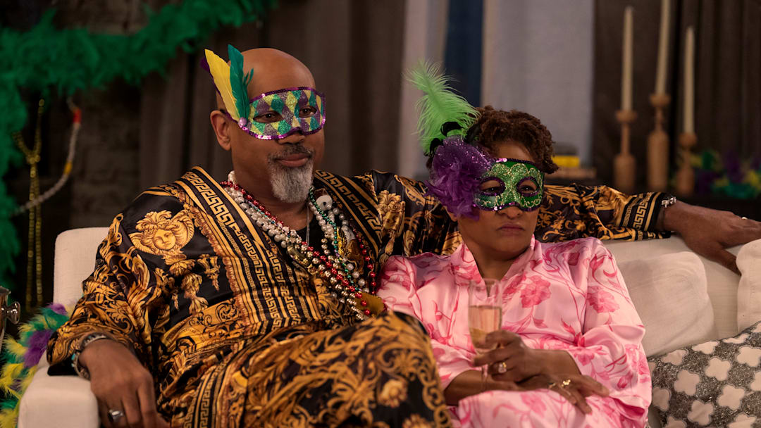 The Upshaws. (L to R) Lamont Thompson as Frank, Wanda Sykes as Lucretia in episode 711 of The Upshaws. Cr. Lisa Rose/Netflix © 2026