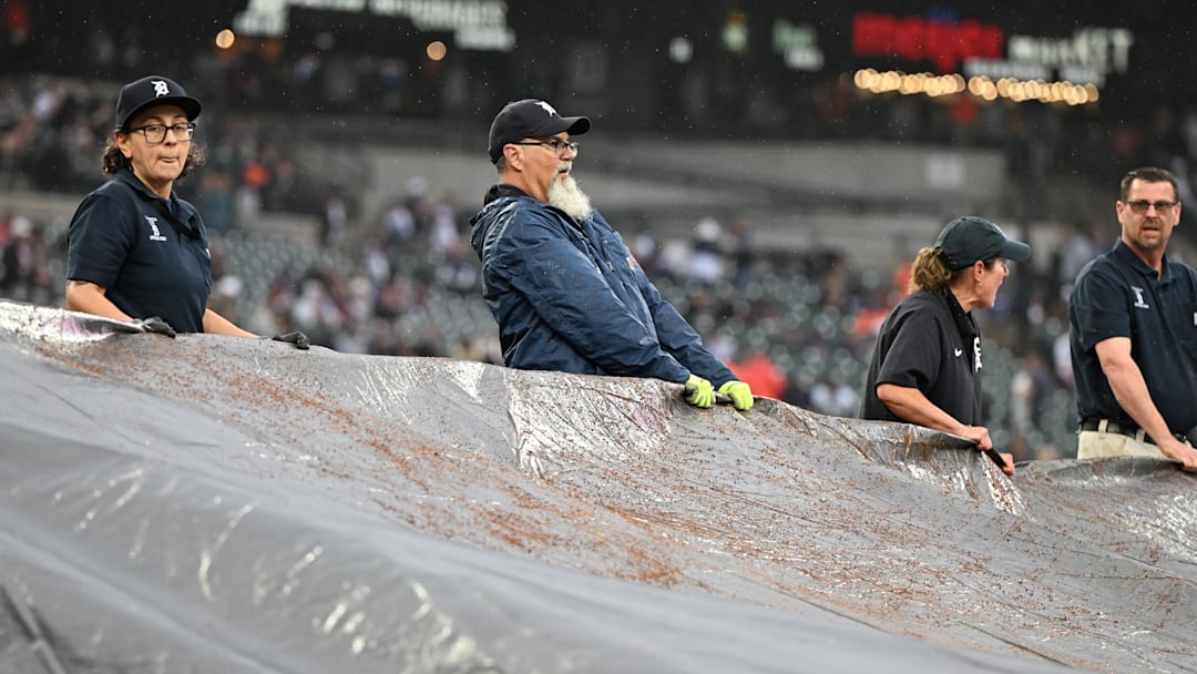 Detroit Tigers rain delay