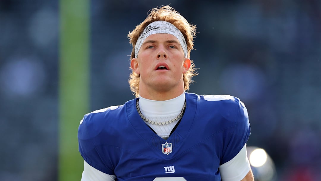 Dec 21, 2025; East Rutherford, New Jersey, USA; New York Giants quarterback Jaxson Dart (6) practices  before the game against the Minnesota Vikings at MetLife Stadium.