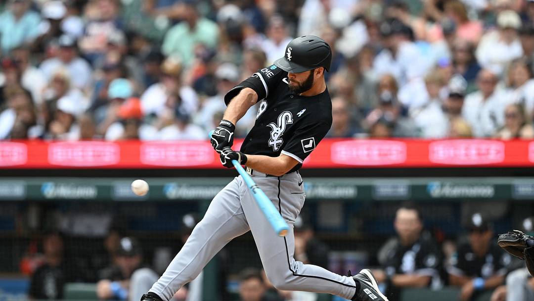 Jun 21, 2026; Detroit, Michigan, USA; Chicago White Sox center fielder Tristan Peters (29) singles against the Detroit Tigers in the fifth inning at Comerica Park. Mandatory Credit: Lon Horwedel-Imagn Images Jun 21, 2026; Detroit, Michigan, USA; Chicago White Sox center fielder Tristan Peters (29) singles against the Detroit Tigers in the fifth inning at Comerica Park. Mandatory Credit: Lon Horwedel-Imagn Images