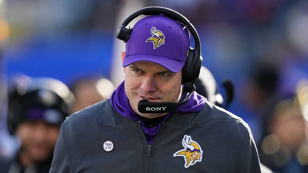 Minnesota Vikings head coach Kevin O'Connell