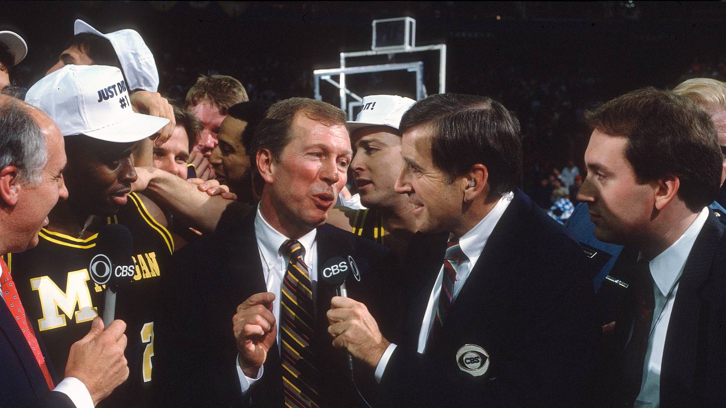 What if a foul wasn't called in the final seconds of the 1989 NCAA Championship Game? - Vimarsana News