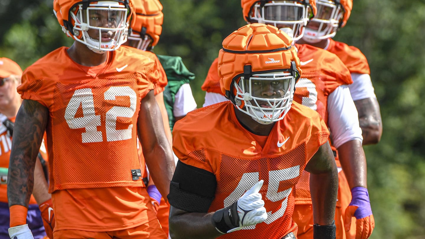 Read more about the article 5 Redshirt Freshmen Who Can Make a Difference for Clemson Football