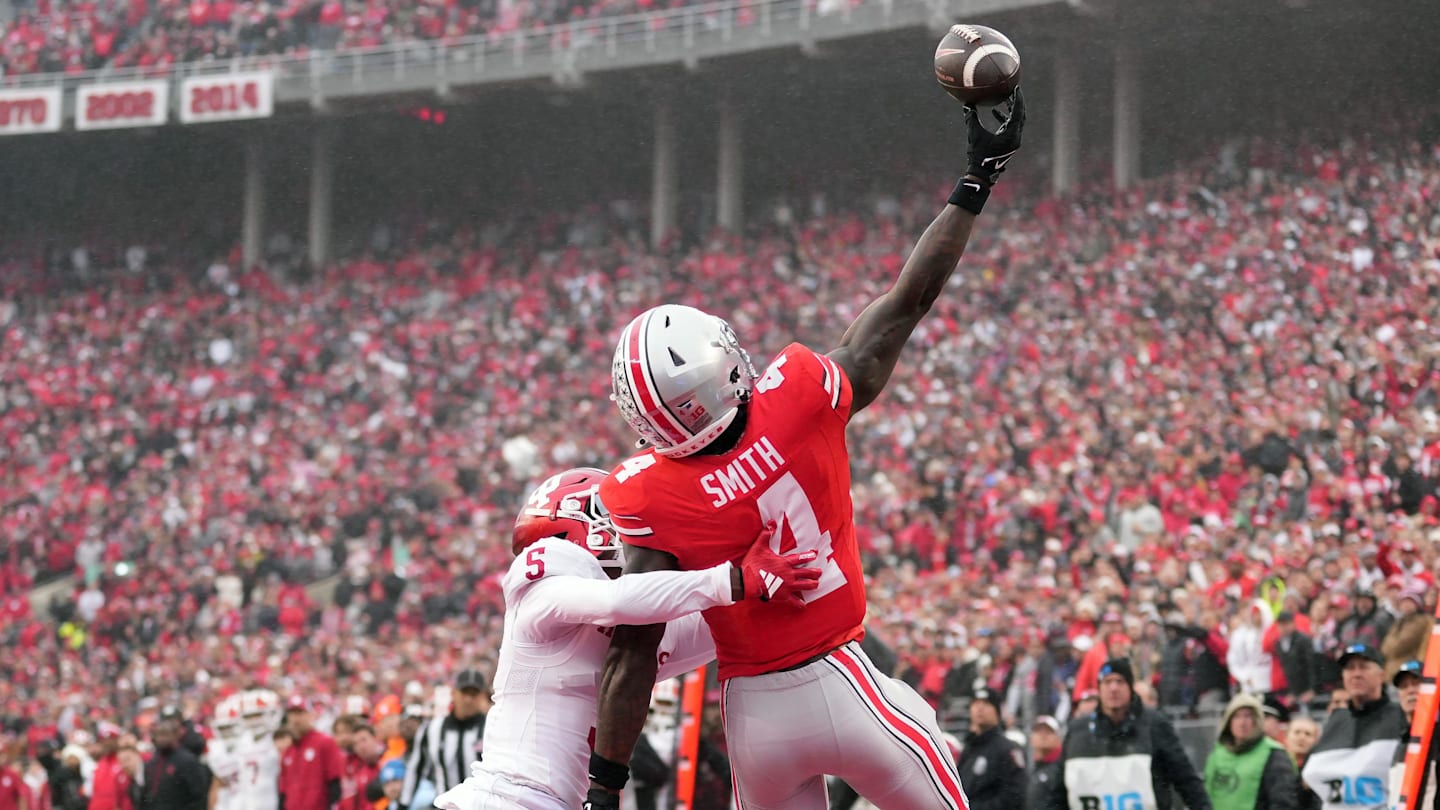 College football predictions for 2024 Rivalry Week games by expert model