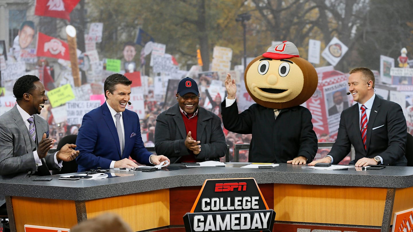 What Time Does #39 College GameDay #39 Start How Long Is It?