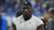 The former Auburn LB was part of an unofficial swap between two Florida NFL teams