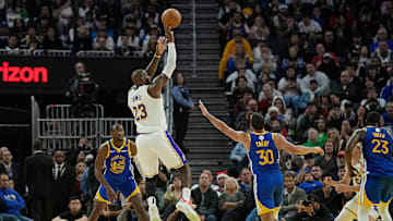 Los Angeles Lakers v Golden State Warriors