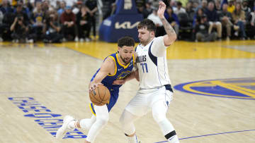 Dallas Mavericks v Golden State Warriors