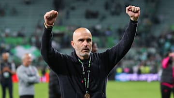 Enzo Maresca après le sacre des Blues en Conférence League.