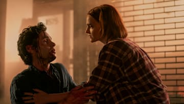 (L to R) Penn Badgley as Joe Goldberg, Madeline Brewer as Bronte in episode 509 of You