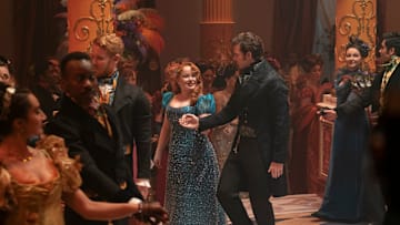 Bridgerton. (L to R) Nicola Coughlan as Penelope Featherington, Luke Newton as Colin Bridgerton in episode 308 of Bridgerton. 