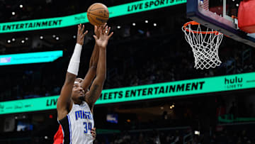 Wendell Carter has had some difficulties on the glass early in the season. But when he dominates in the paint, the Orlando Magic usually end up on top.