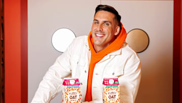 Cody Rigsby teams up with Planet Oat at the Planet Oat Breakfast Oatpost, a zero-to-low sugar breakfast pop-up held March 28–29 in Soho, NY.