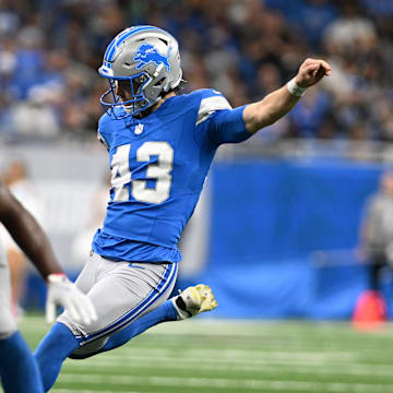 Detroit Lions kicker Jake Bates (43).