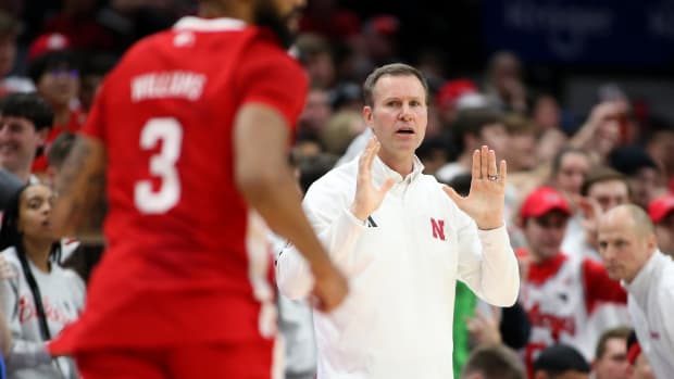 Nebraska Cornhuskers head coach Fred Hoiberg calls a play during the second half against the Ohio State Buckeyes.