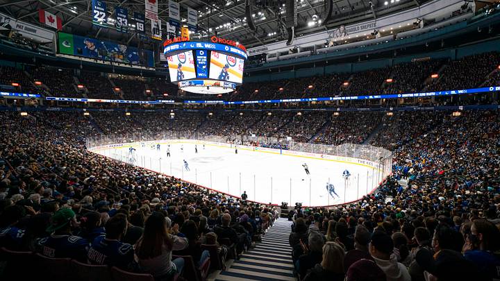 Minnesota Wild v Vancouver Canucks