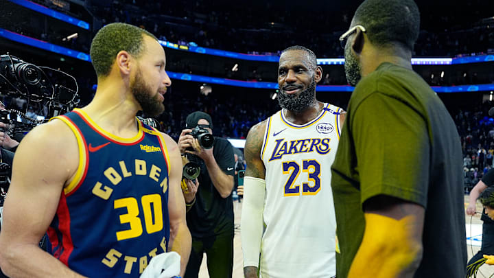 Los Angeles Lakers v Golden State Warriors