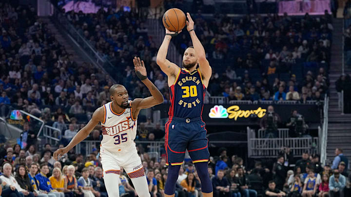 Phoenix Suns v Golden State Warriors
