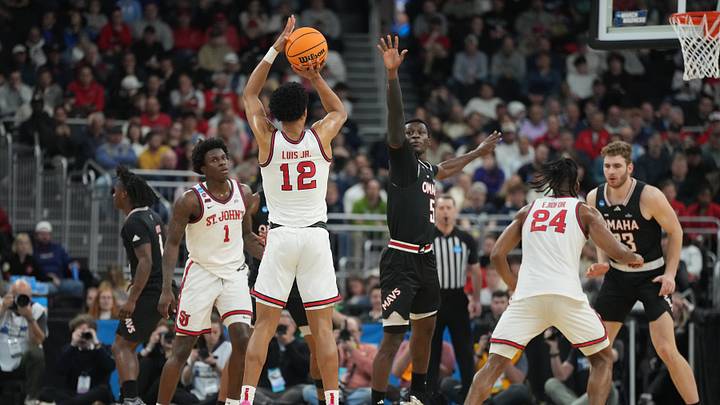 Omaha v St. John's