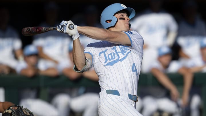 Jun 7, 2024; Chapel Hill, NC, USA; North Carolina Tar Heels Anthony Donofrio (4) watches a hit against the West Virginia Mountaineers in the second inning of the DI Baseball Super Regional at Boshamer Stadium.  Mandatory Credit: Jeffrey Camarati-USA TODAY Sports
