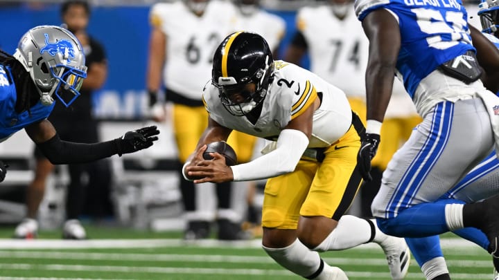 Pittsburgh Steelers quarterback Justin Fields. 