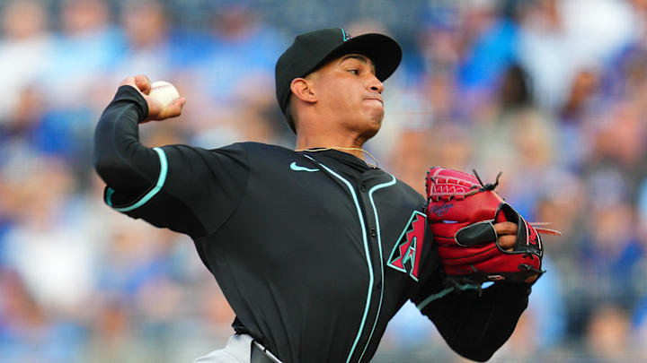 Jul 22, 2024; Kansas City, Missouri, USA; Arizona Diamondbacks starting pitcher Yilber Diaz (45) pitches during the first inning against the Kansas City Royals at Kauffman Stadium. Mandatory Credit: Jay Biggerstaff-Imagn Images