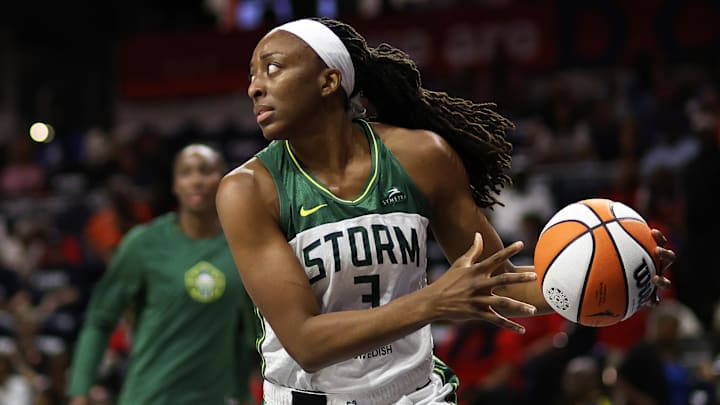 Aug 24, 2025; Washington, District of Columbia, USA; Seattle Storm forward Nneka Ogwumike (3) warms up before a game against the Washington Mystics at CareFirst Arena. Mandatory Credit: Daniel Kucin Jr.-Imagn Images Aug 24, 2025; Washington, District of Columbia, USA; Seattle Storm forward Nneka Ogwumike (3) warms up before a game against the Washington Mystics at CareFirst Arena. Mandatory Credit: Daniel Kucin Jr.-Imagn Images