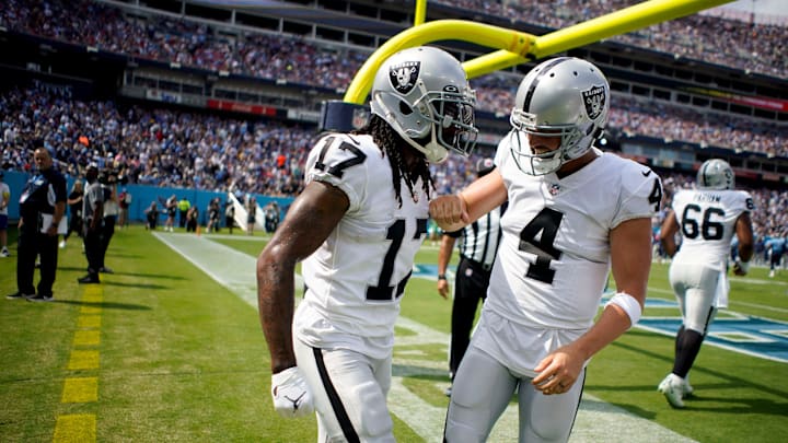 Davante Adams and Derek Carr must have gotten along during their one season together. 