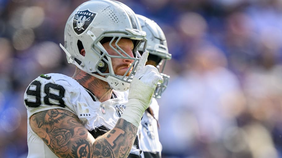 Raiders DE Talks Steelers, Locker Room Vibes