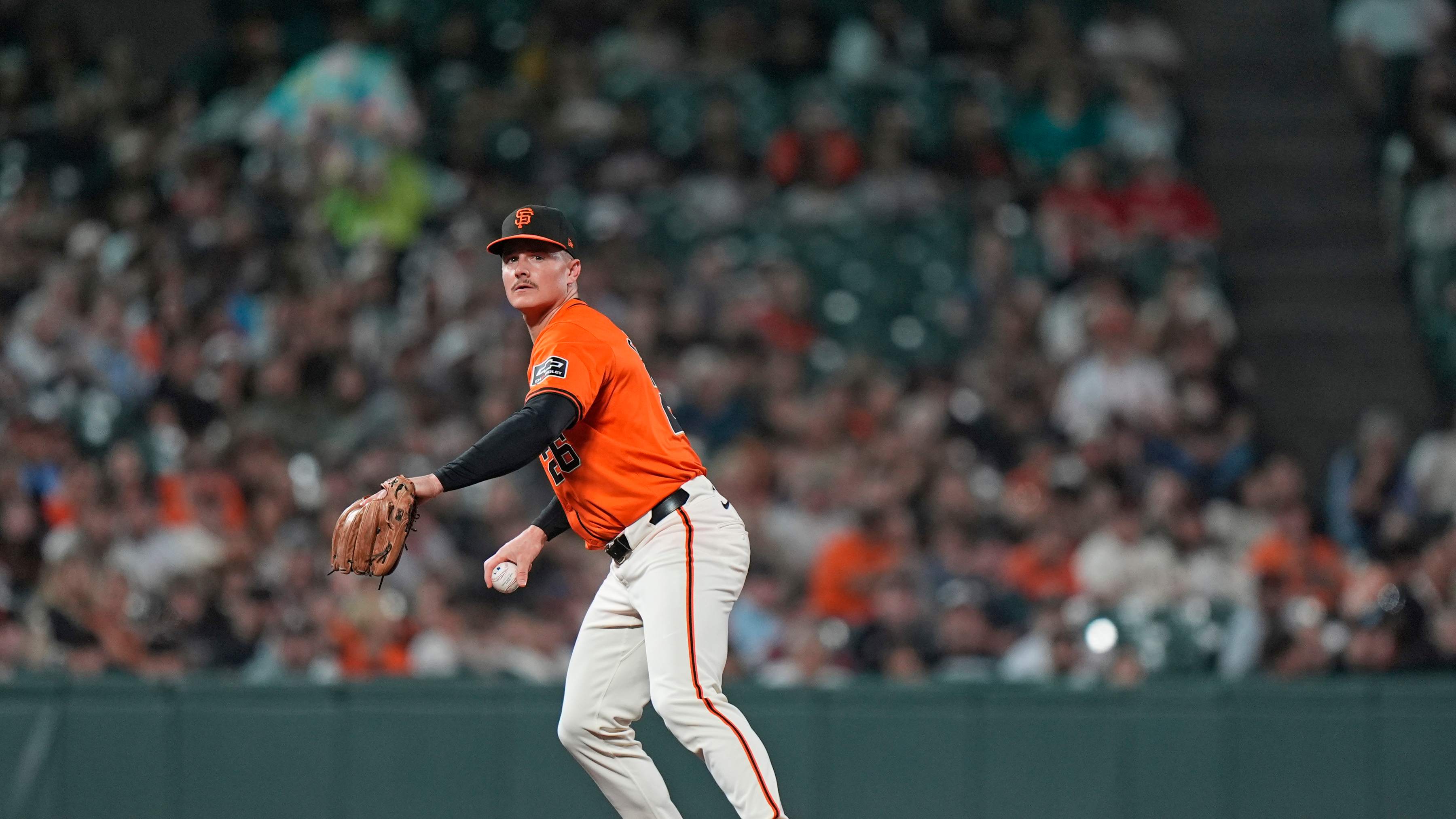 What are Matt Chapman's chances of taking him a Gold Glove Award in 2024?