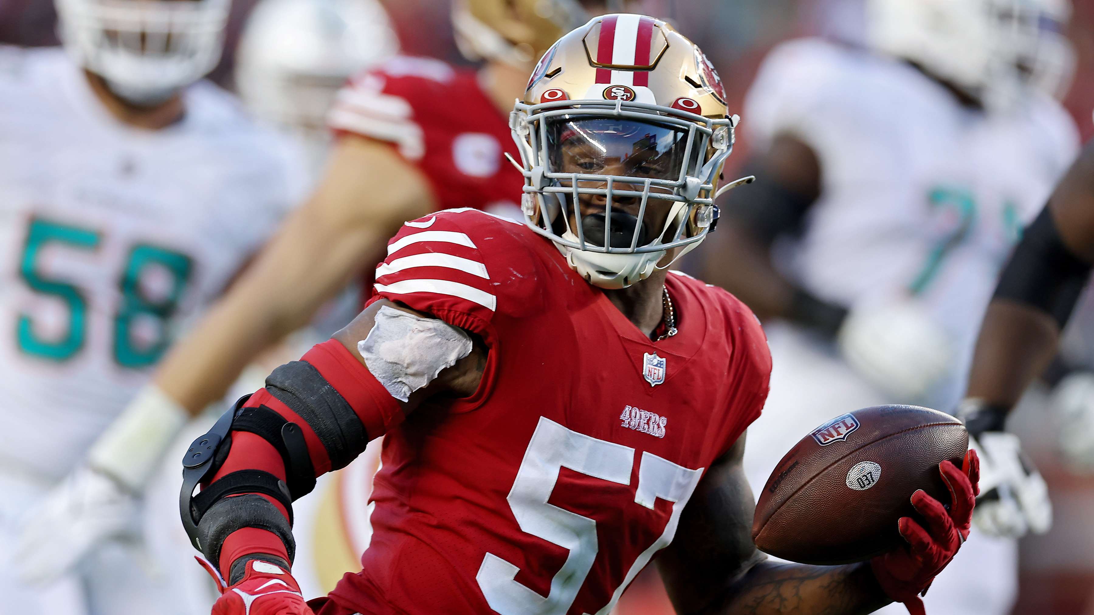 Dre Greenlaw suffers injury vs. Dolphins Latest news and updates