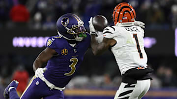 Baltimore Ravens cornerback Chidobe Awuzie