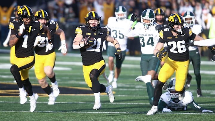 Michigan State v Iowa