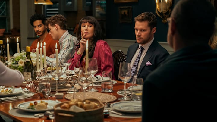 Ishaan Khattar as Shooter Dival, Sam Nivola as Will Winbury, Isabelle Adjani as Isabel Nallet, Jack Reynor as Thomas Winbury