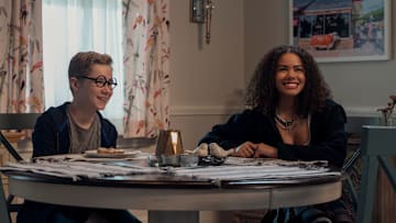 Ginny & Georgia. (L to R) Diesel La Torraca as Austin Miller, Antonia Gentry as Ginny Miller in episode 301 of Ginny & Georgia. Cr. Amanda Matlovich/Netflix © 2025