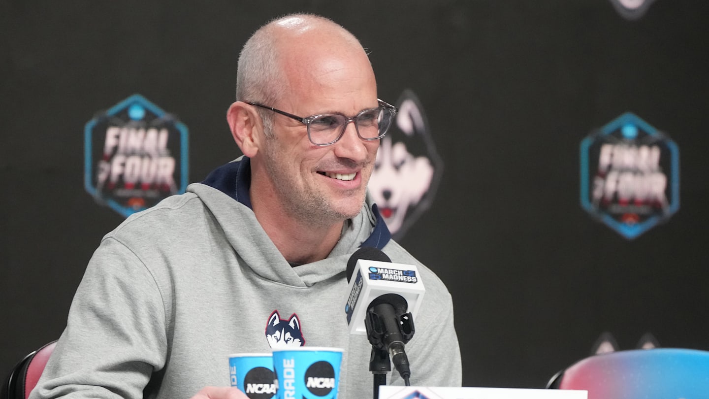 UConn's Dan Hurley Just Called This Player 'The Best Freshman We've