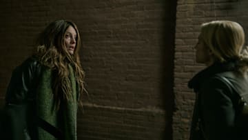 THE BEAST IN ME. (L to R) Leila George as Madison and Brittany Snow as Nina in Episode 107 of The Beast in Me