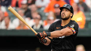 Anthony Santander podría ser ideal para la ofensiva de Toronto